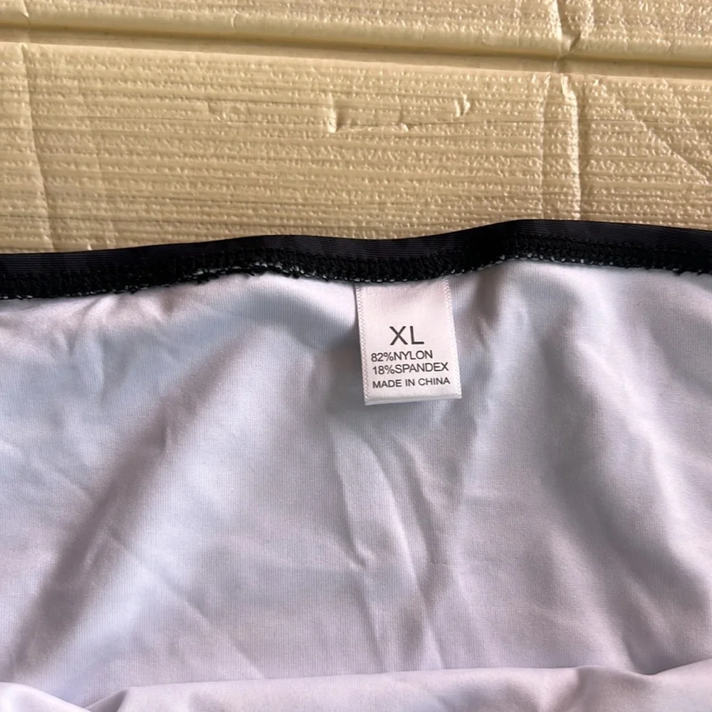 Women’s 2pcs swimsuit NWOT - Picture 3 of 7